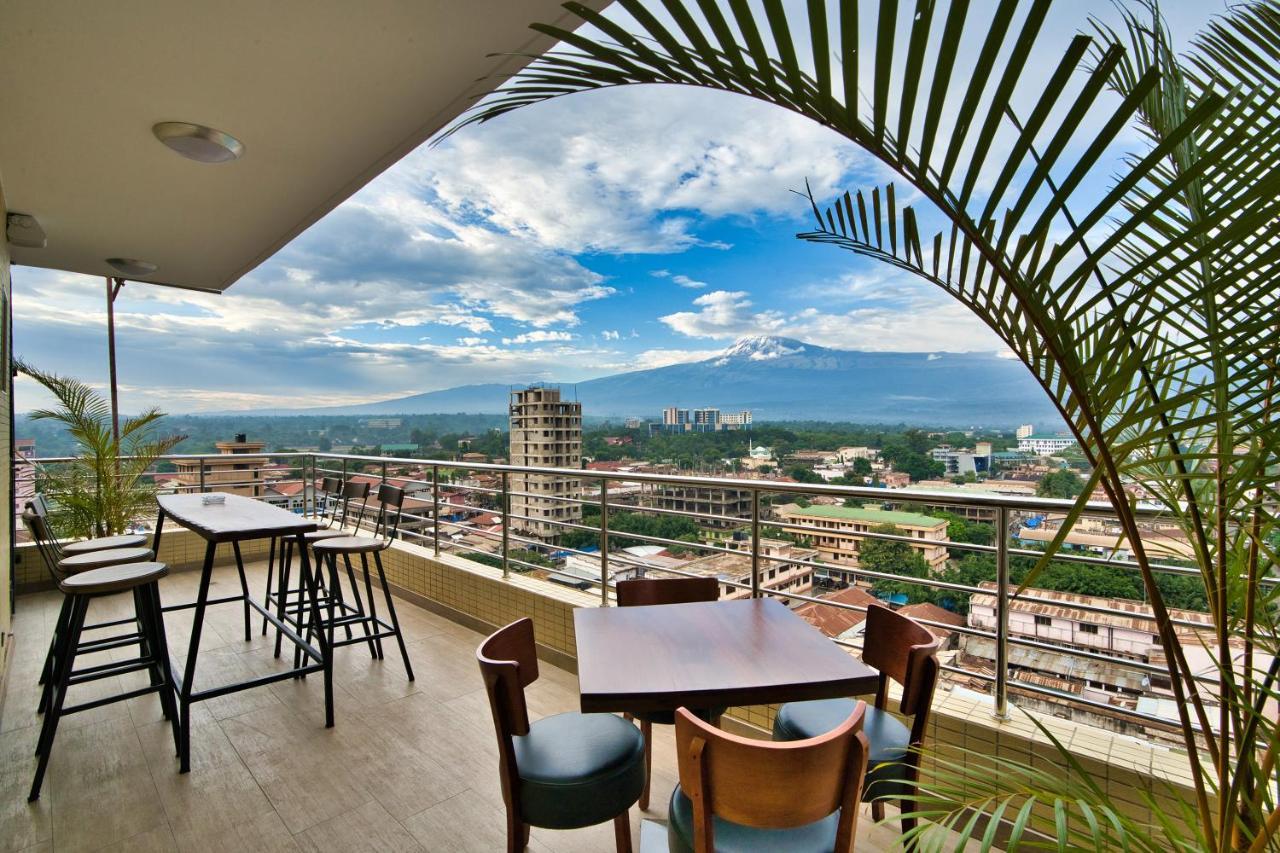 Kibo Palace Hotel Moshi Extérieur photo