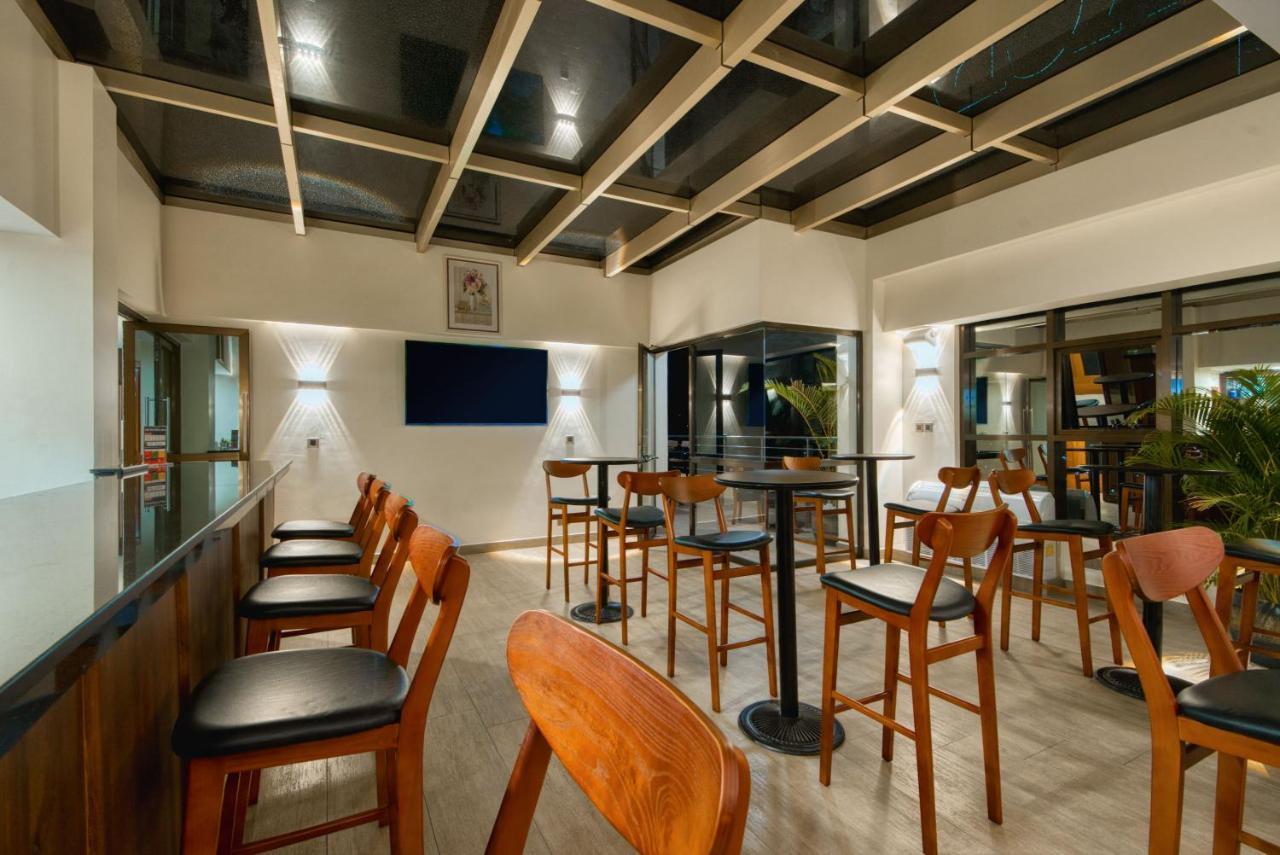 Kibo Palace Hotel Moshi Extérieur photo